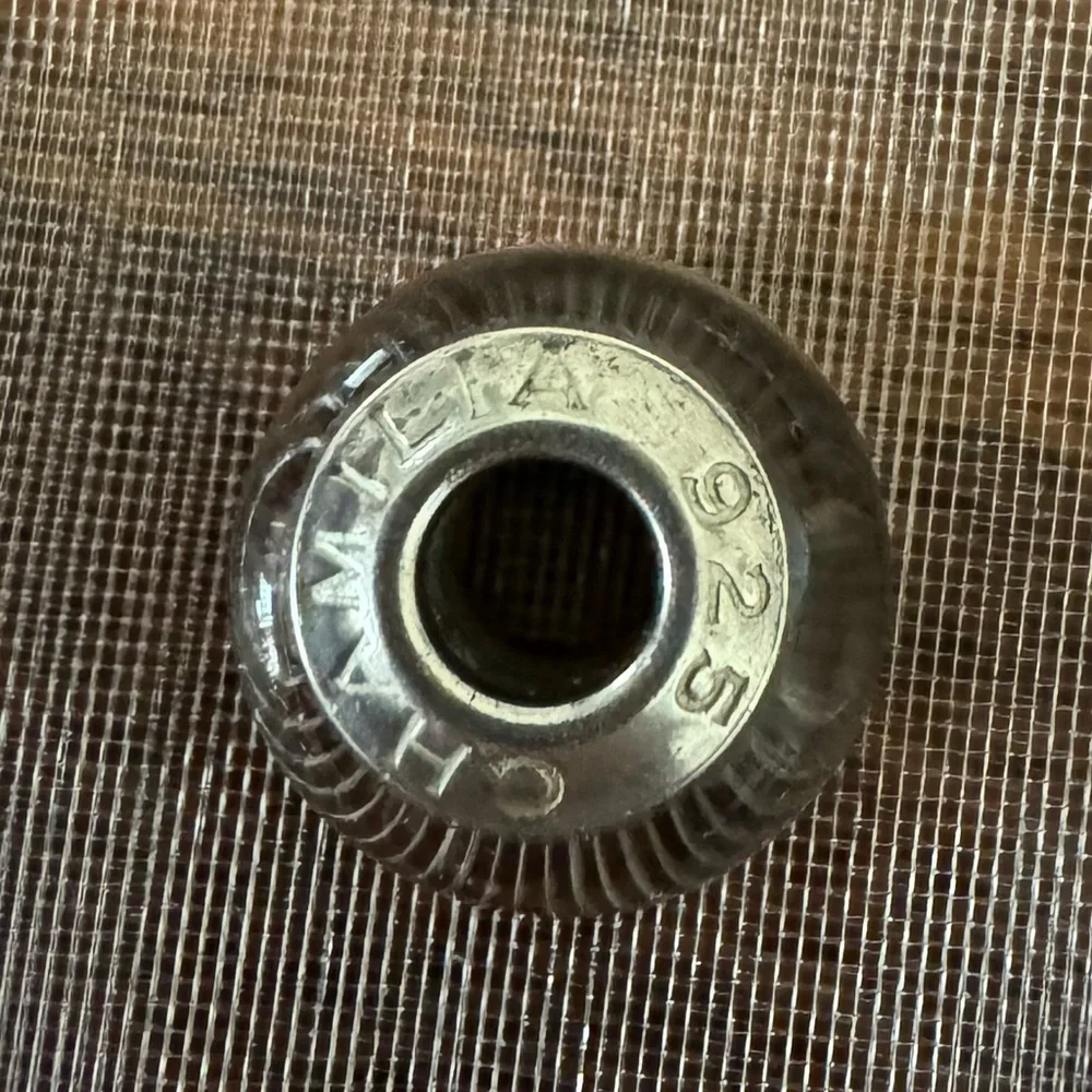 Chamilia charm - Picture 2 of 3